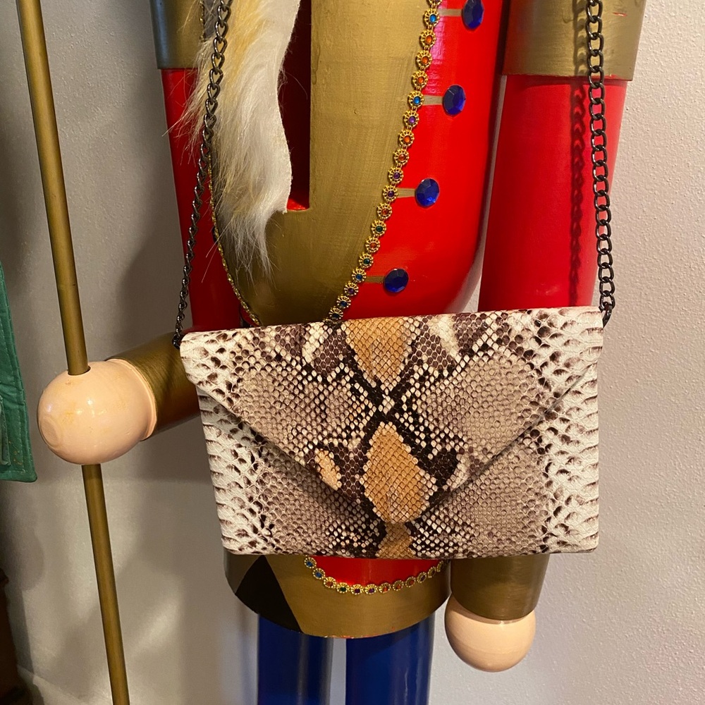 A New Day Faux Snakeskin Pattern Chain Shoulder Bag